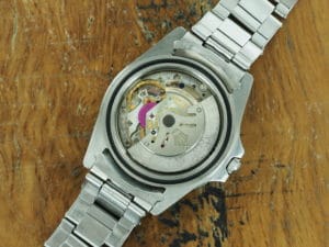 Internals of S/Steel Rolex GMT-Master gilt dial 1675 from 1966