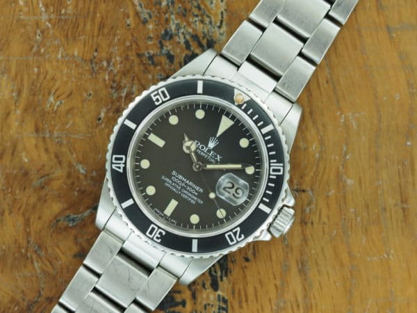 Front face of S/Steel Rolex Submariner, transitional dial 16800 from 1982