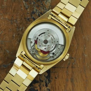 Internals of 18K Rolex Day-Date bark finish 1807 from 1967