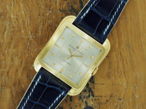 Front face of 18K Vacheron & Constantin automatic "Cioccolatone" ref 4737 from 1958