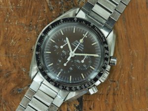Front face of S/Steel Omega tropical Speedmaster pre-moon 145022 69ST